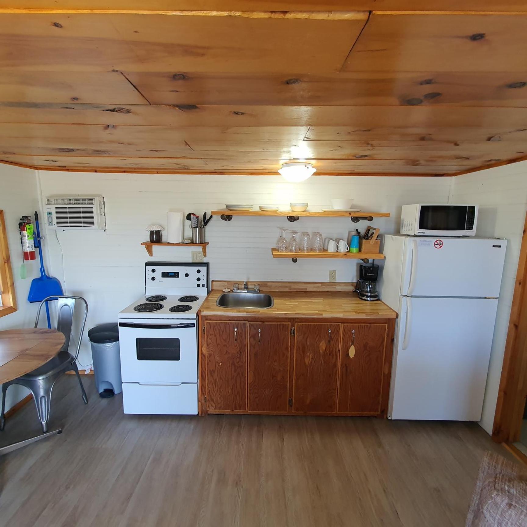 Cavendish Bosom Buddies Cottage Resort Exteriör bild